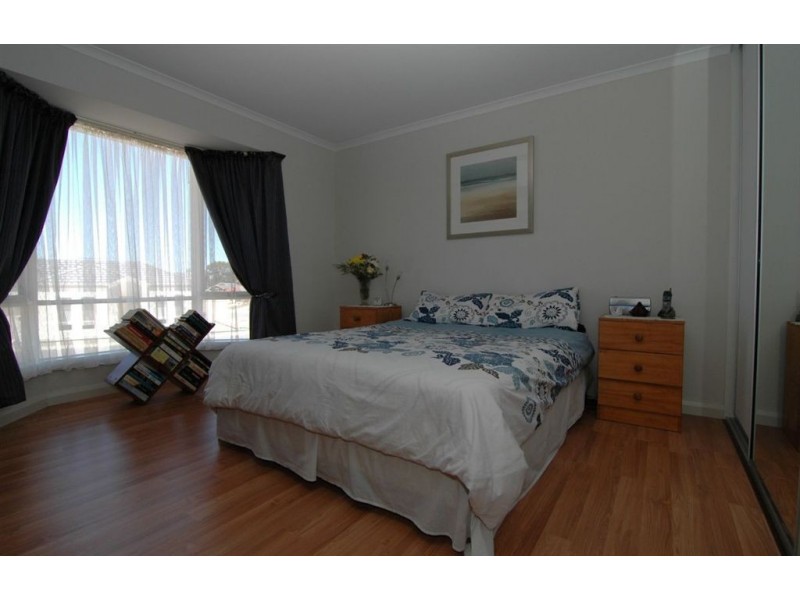 19 Lucy Court, Trott Park SA 5158