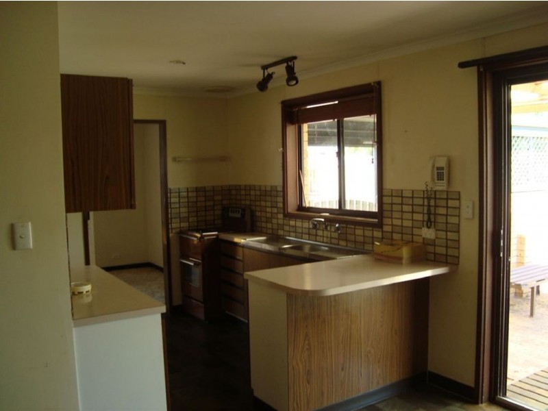 17 Graham Road, Darlington SA 5047