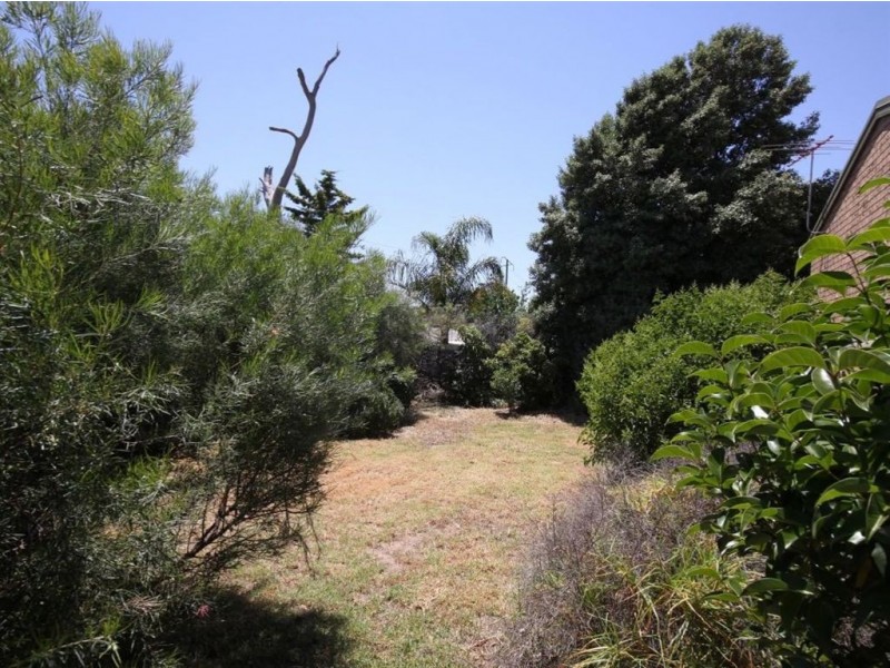 17 Graham Road, Darlington SA 5047