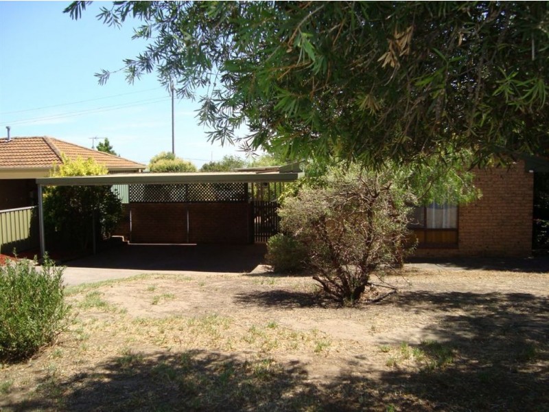 17 Graham Road, Darlington SA 5047