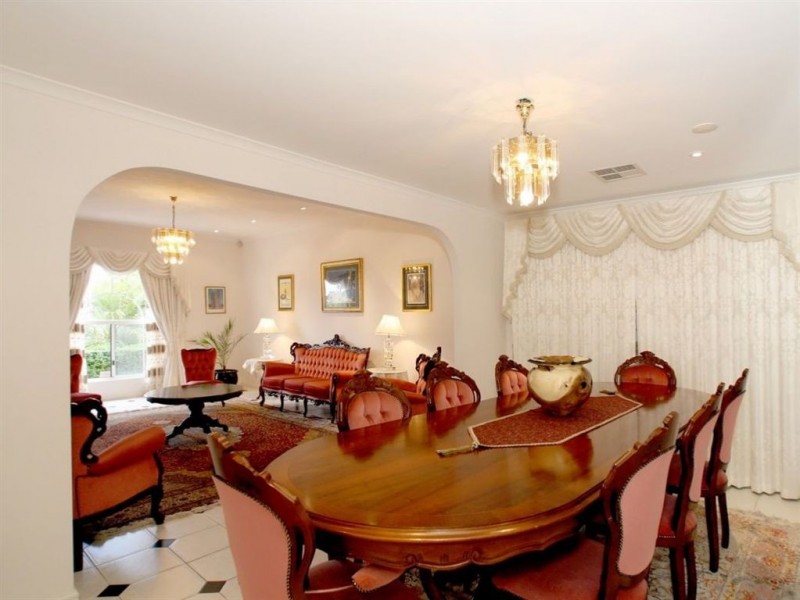 6 Gamma Crescent, Panorama SA 5041