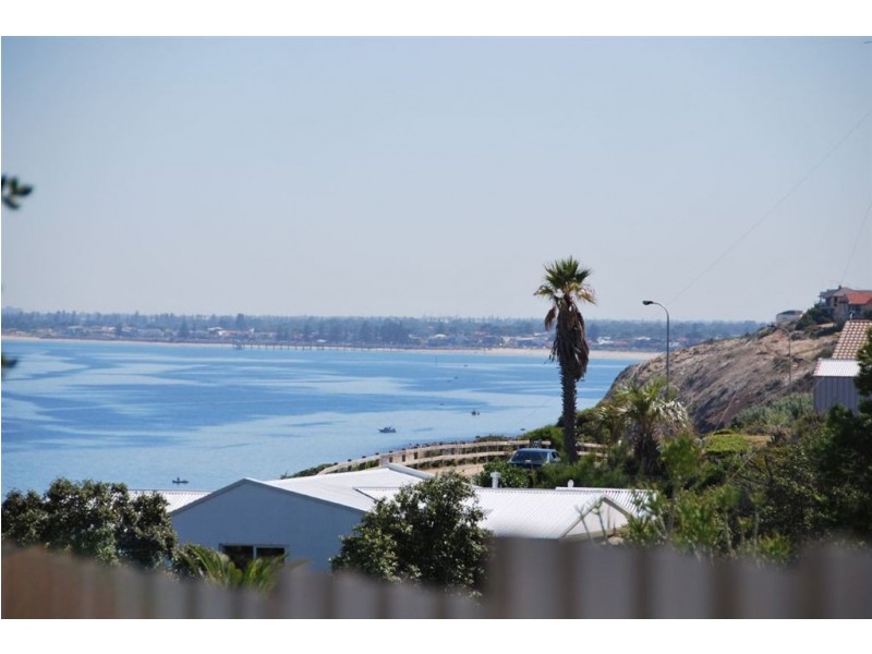2 Clifftop Crescent, Hallett Cove SA 5158