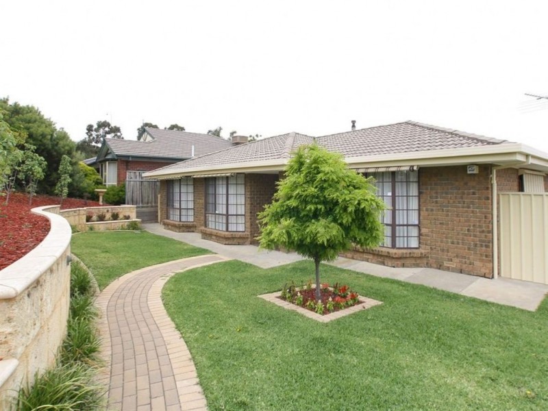 1 Rubin Street, Hallett Cove SA 5158