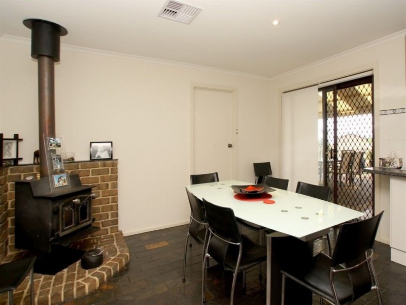 1 Rubin Street, Hallett Cove SA 5158