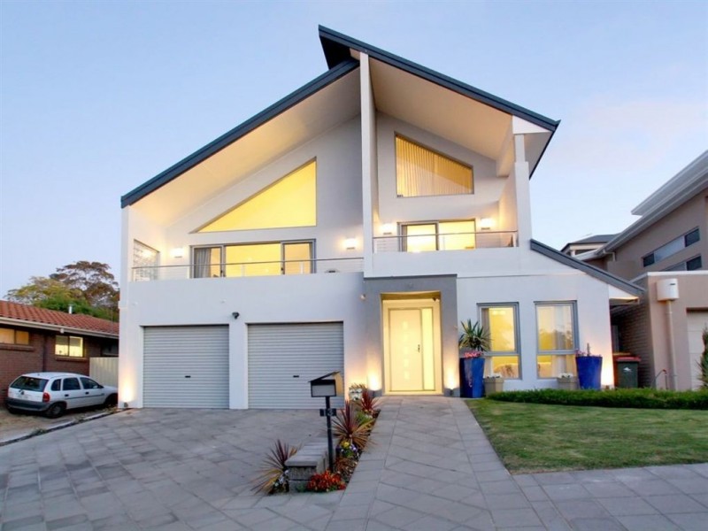 13 Barton Avenue, Kingston Park SA 5049