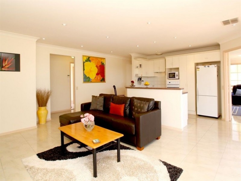 1 Mott Terrace, Seacliff Park SA 5049