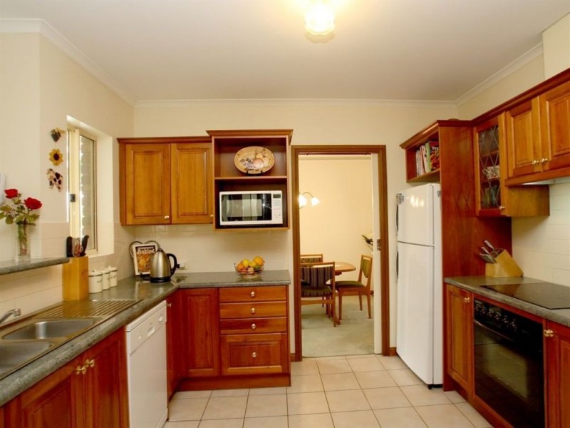 23 Tigress Drive, Hallett Cove SA 5158