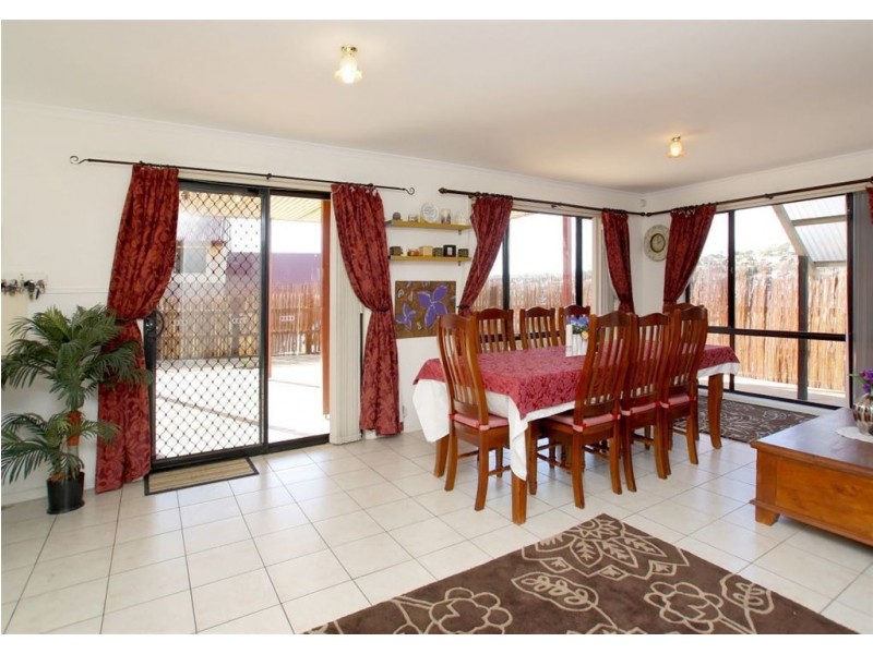 1 Gull Street, Hallett Cove SA 5158