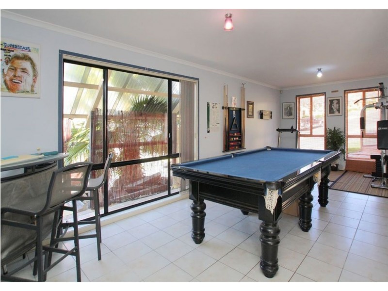 1 Gull Street, Hallett Cove SA 5158