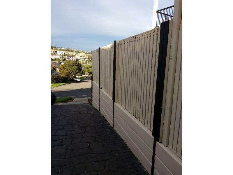 1 Gull Street, Hallett Cove SA 5158