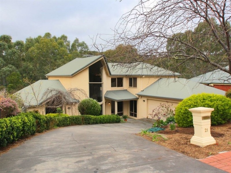 21 Skylark Close, Flagstaff Hill SA 5159