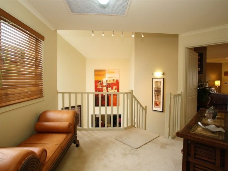 21 Skylark Close, Flagstaff Hill SA 5159