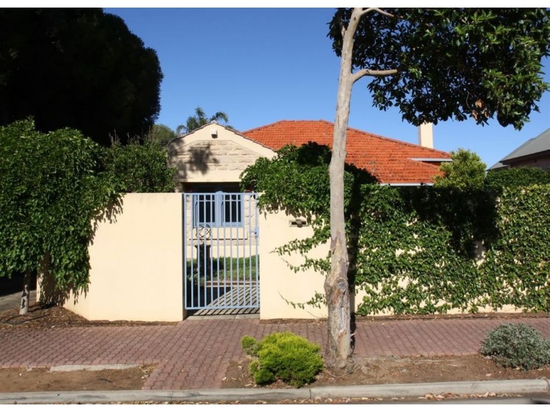 23 Hastings Street, Glenelg South SA 5045