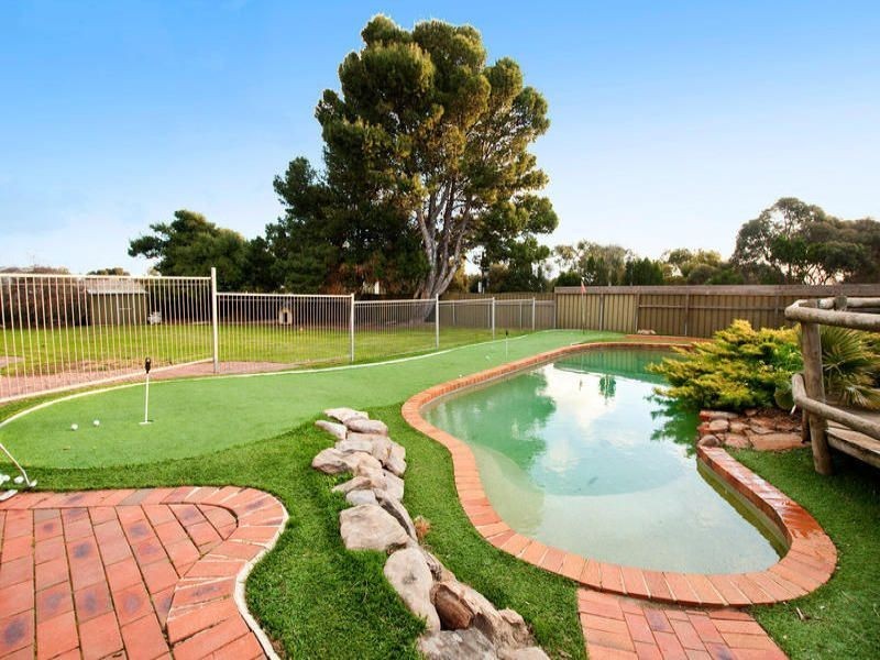 49 Vennachar Drive, Hallett Cove SA 5158