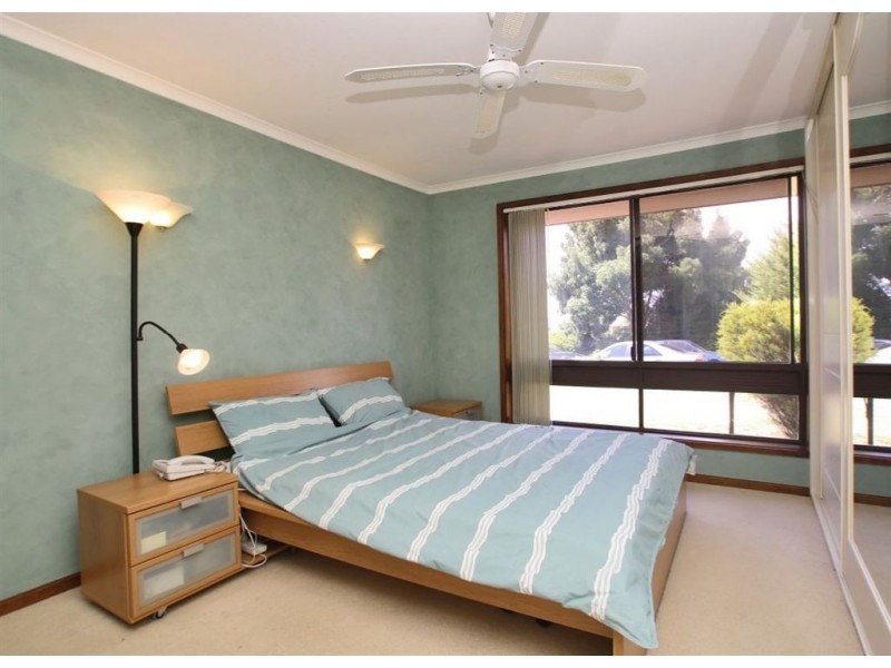 30 Lepena Crescent, Hallett Cove SA 5158