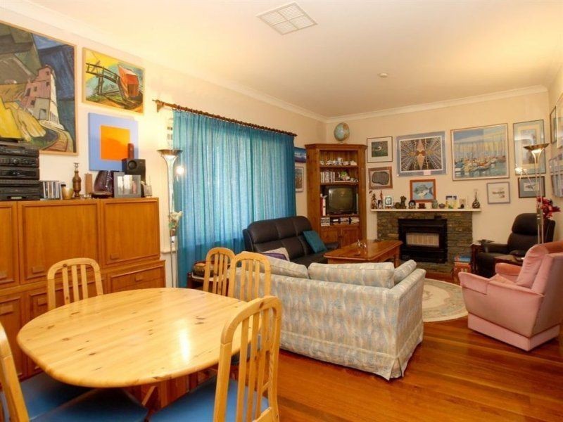 12 Seaview Ave, Kingston Park SA 5049