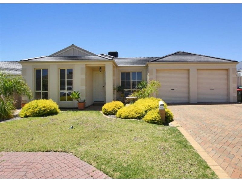 16 Barracoota Crescent, Aldinga Beach SA 5173