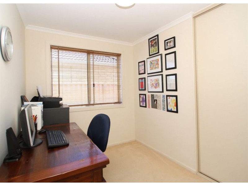 16 Barracoota Crescent, Aldinga Beach SA 5173