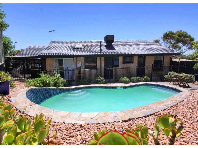 64 Capella Drive, Hallett Cove SA 5158