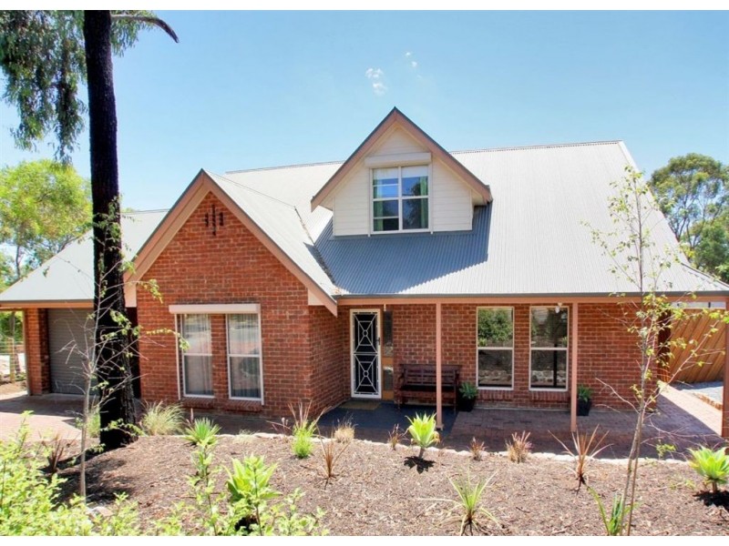10 Wilpena Street, Eden Hills SA 5050