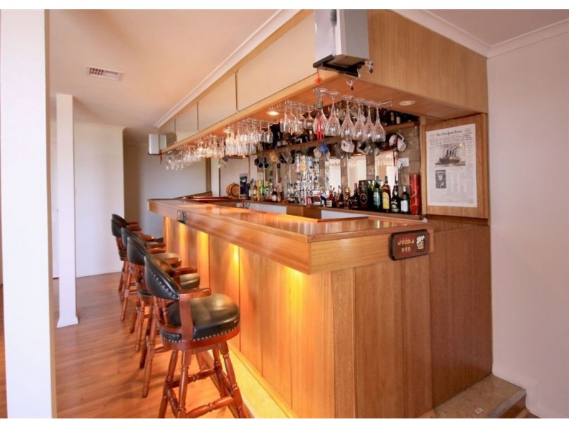 186 The Cove Road, Hallett Cove SA 5158