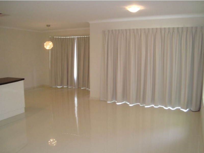 7A Hillview Crescent, South Brighton SA 5048