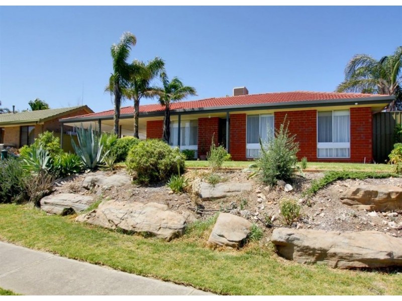 54 Perry Barr  Road, Hallett Cove SA 5158