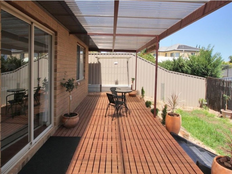 9 Middle Gully Ave, Sheidow Park SA 5158