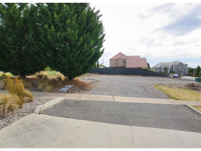 1 The Boulevard, Flagstaff Hill SA 5159