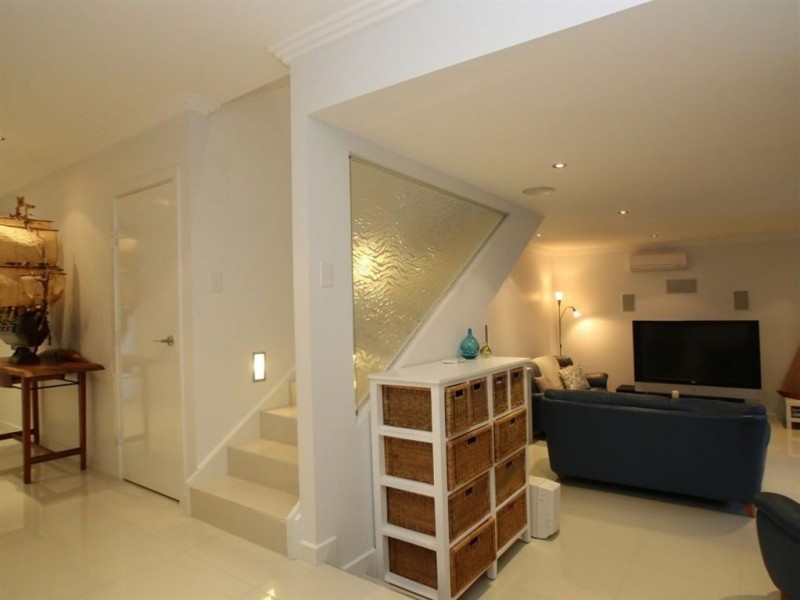13 Barton Avenue, Kingston Park SA 5049