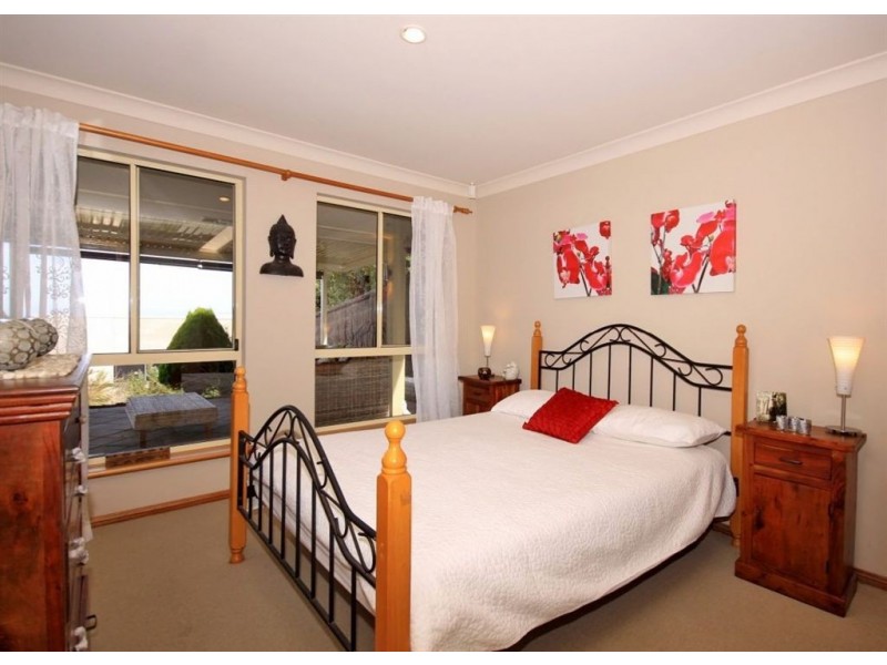 13 Arafura Court, Hallett Cove SA 5158