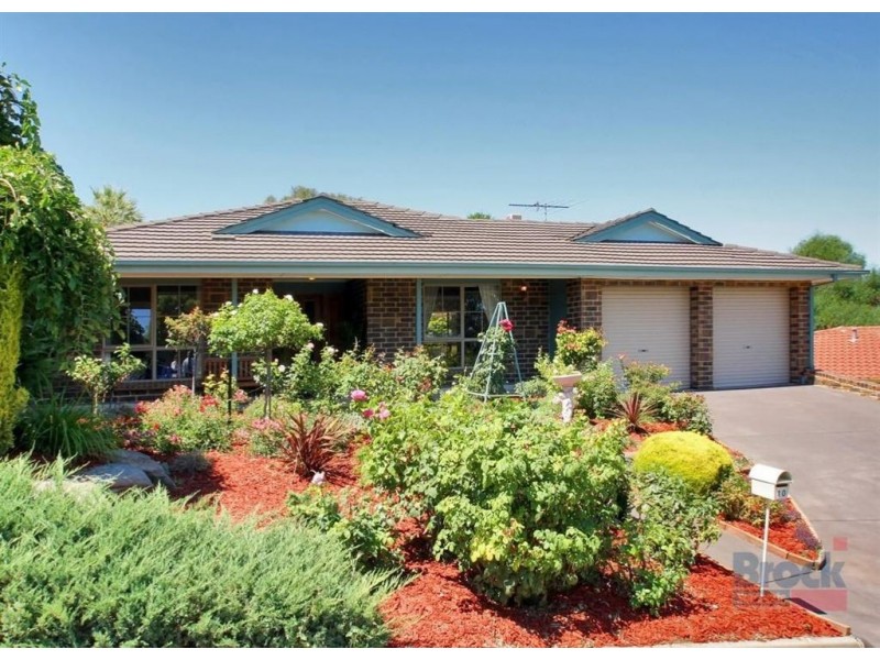 10 Resolute Crescent, Hallett Cove SA 5158