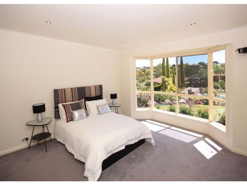 26 Osmanli Drive, Hallett Cove SA 5158