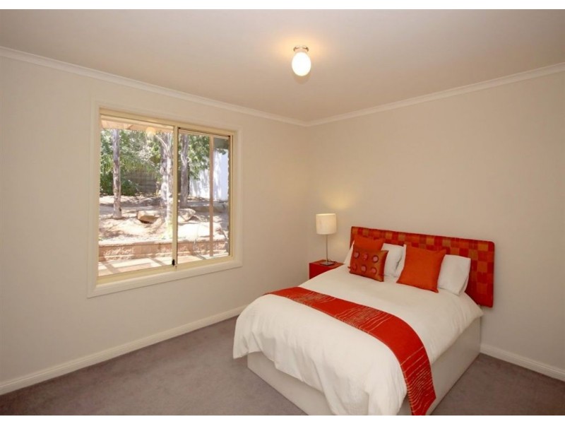 26 Osmanli Drive, Hallett Cove SA 5158