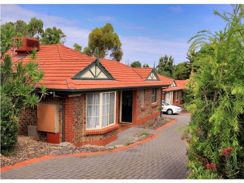 2/4 Gilbertson Road, Seacliff Park SA 5049