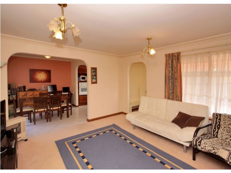 2/4 Gilbertson Road, Seacliff Park SA 5049