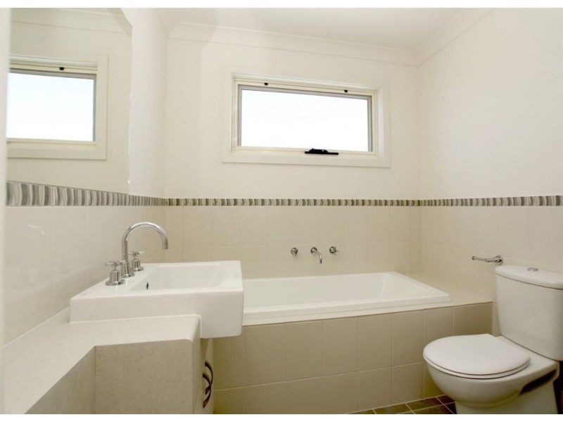 2/61 Ferris Street, Christies Beach SA 5165