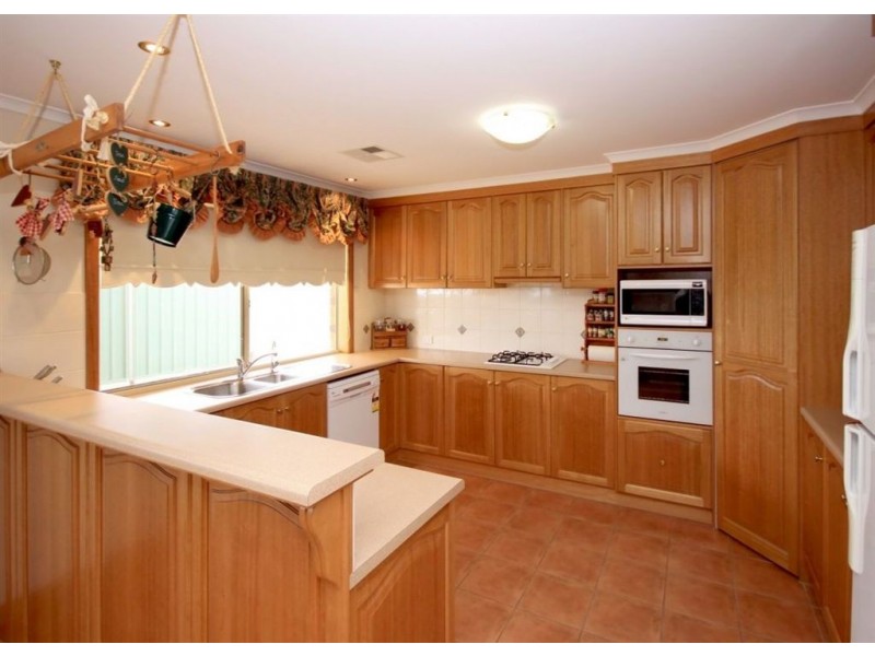 59 Elizabeth Crescent, Hallett Cove SA 5158