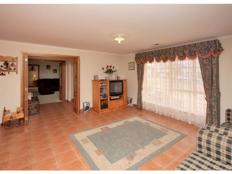 59 Elizabeth Crescent, Hallett Cove SA 5158