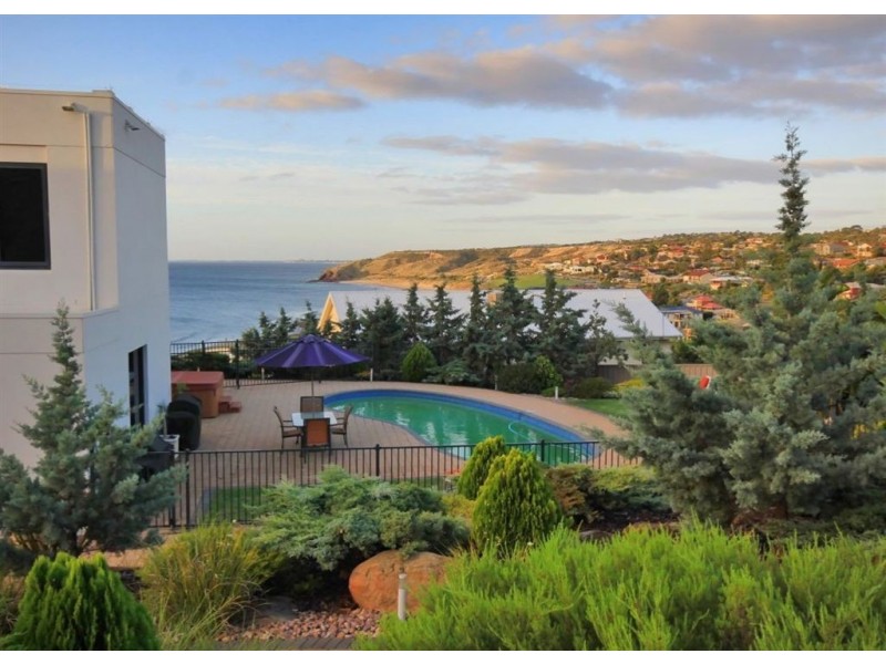 19 Albatross Walk, Hallett Cove SA 5158