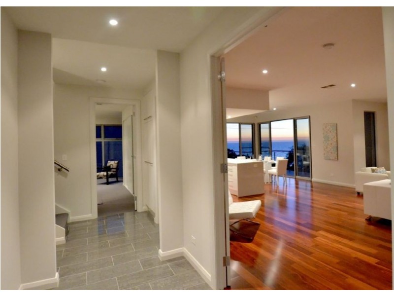 9 & 9A Burnham Road, Kingston Park SA 5049