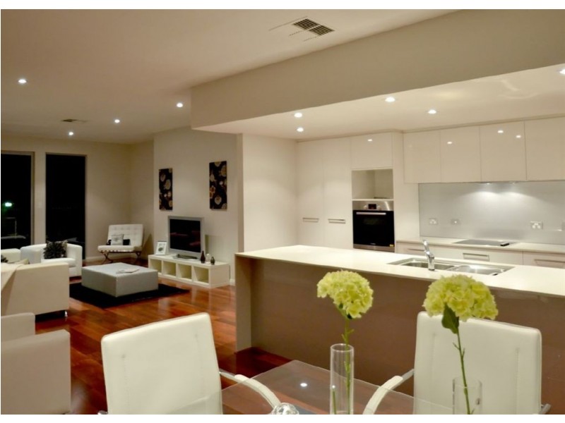 9 & 9A Burnham Road, Kingston Park SA 5049