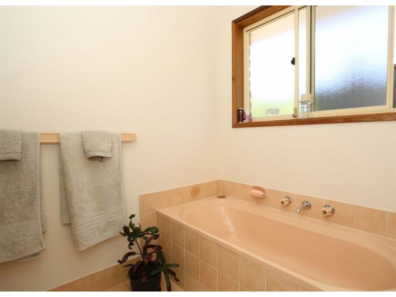 6 Eaton Court, Sheidow Park SA 5158