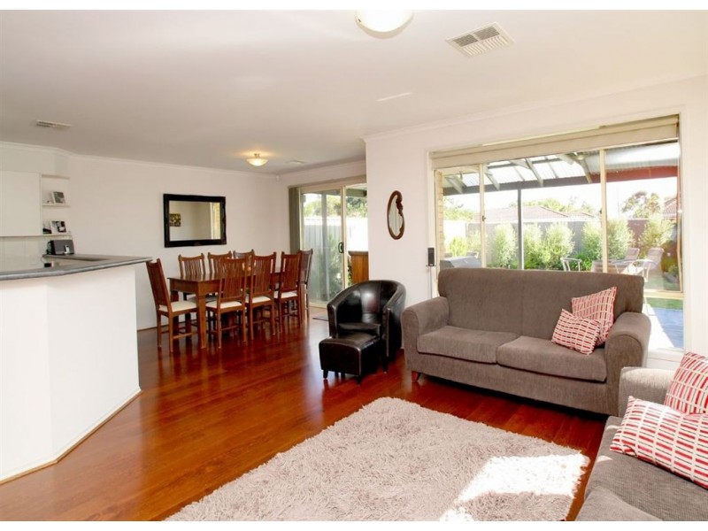 9 Brolga Place, Sturt SA 5047