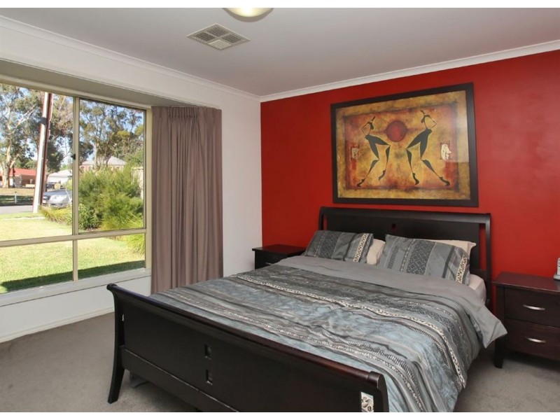 9 Brolga Place, Sturt SA 5047