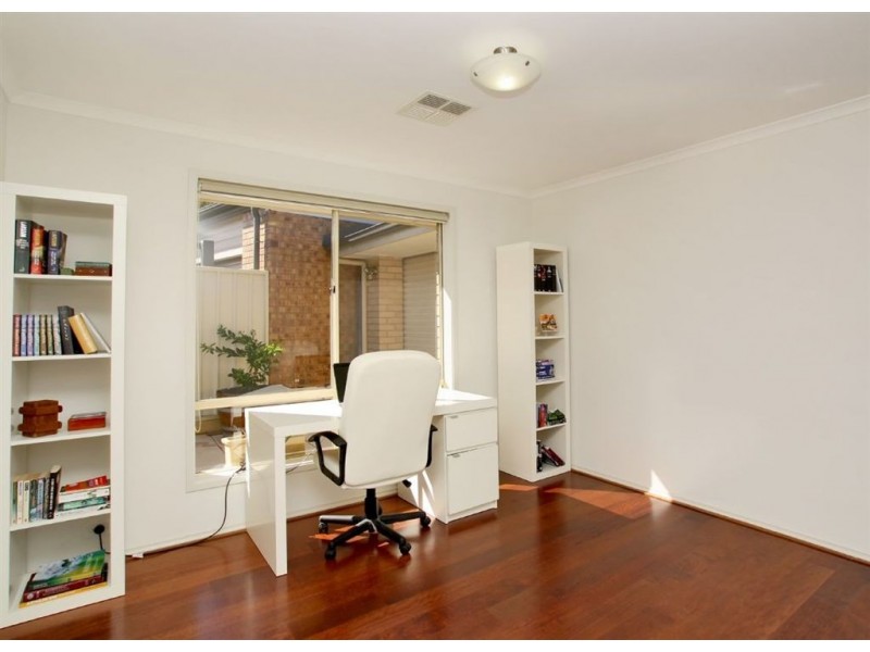 9 Brolga Place, Sturt SA 5047