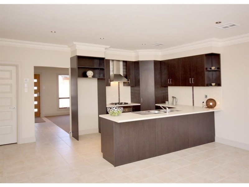 72a Lascelles Avenue, Warradale SA 5046