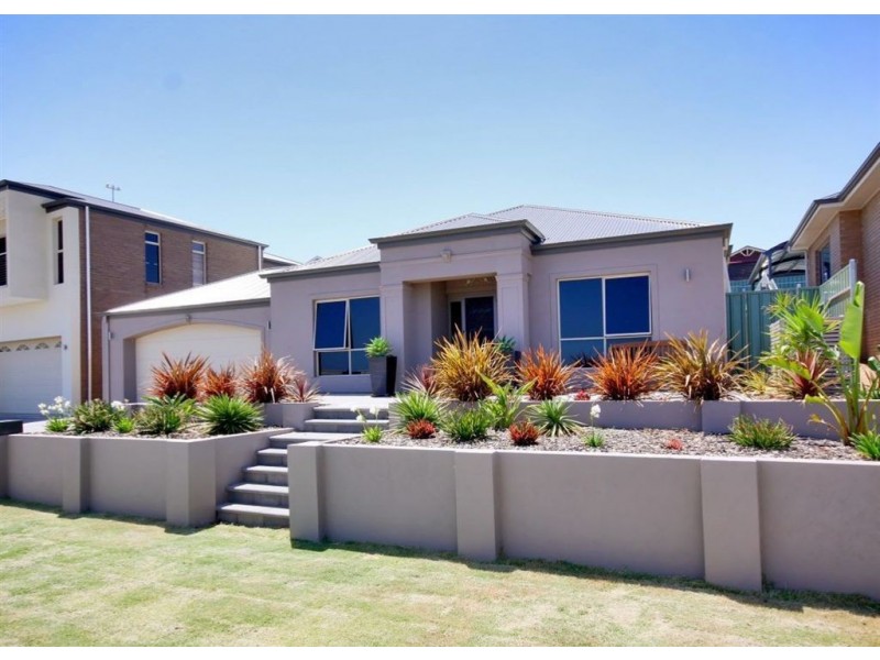 47 Elizabeth Cr, Hallett Cove SA 5158