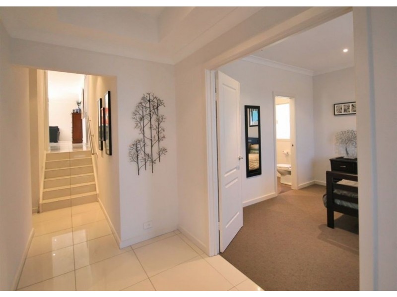 47 Elizabeth Cr, Hallett Cove SA 5158
