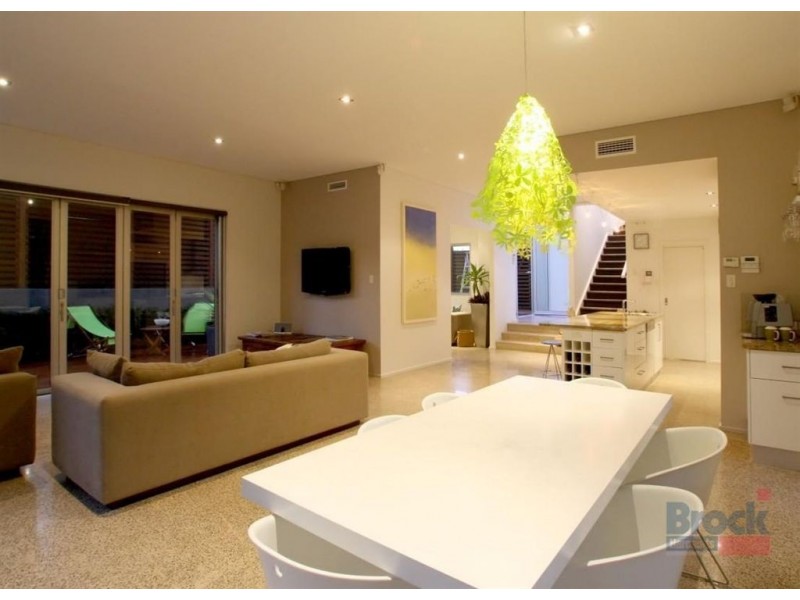 2A Barton Avenue, Kingston Park SA 5049